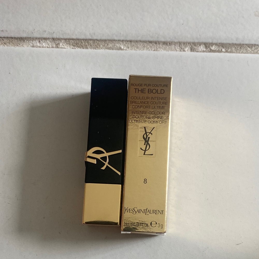 Yves Saint Laurent THE BOLD lipstick brand new color #8 Fearless Carnelian